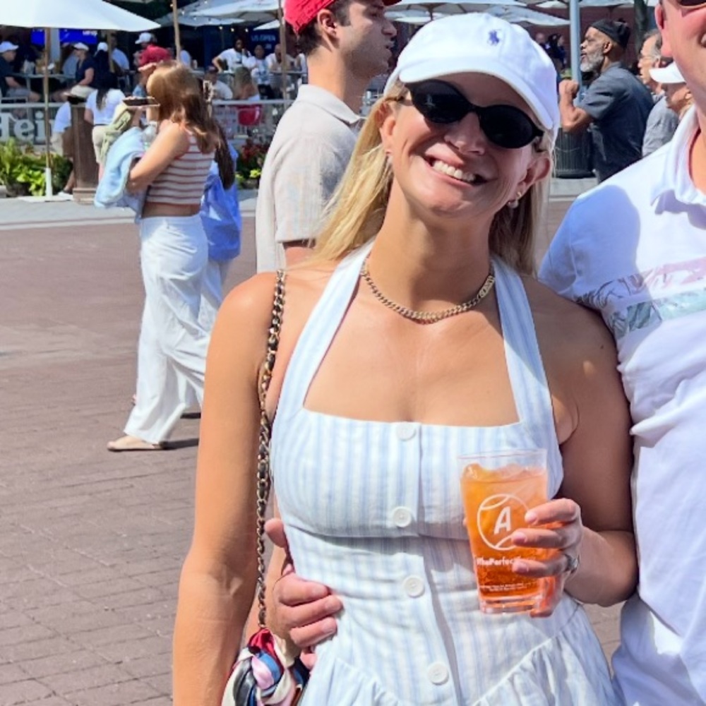 Meet your Posher, Carolyn